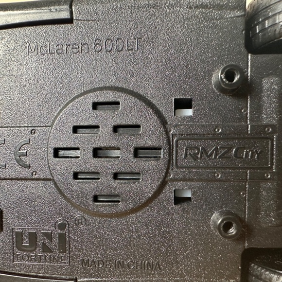 RMZ CITY - MCLAREN 600LT - RED METAL DIE-CAST 6" PULL BACK TOY CAR #6994 - Picture 8 of 8